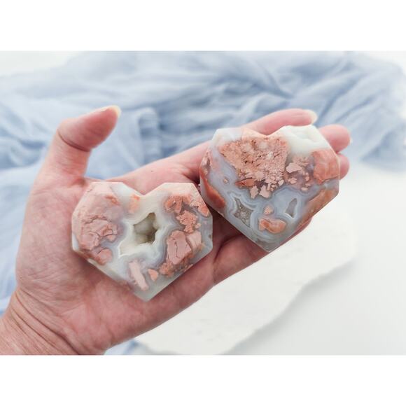 Pink Petal Agate Heart Crystal Carving Healing Crystal Druzy - Picture 9 of 10